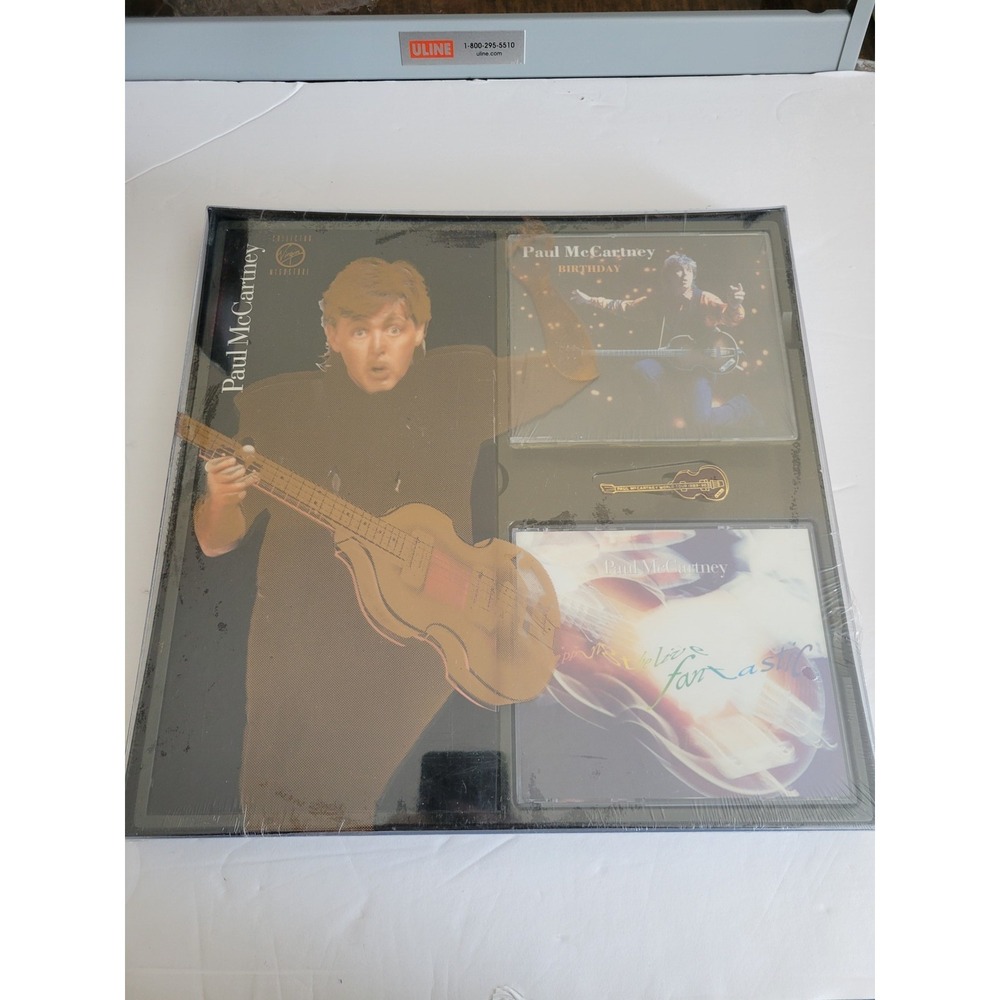 Paul McCartney Tripping the Live Fantastic Limited Edition Box Set 2xCD + Pin UK